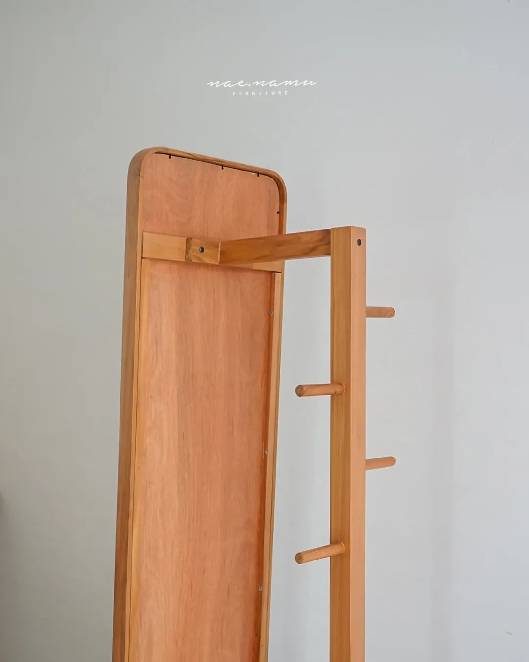 Standing Mirror Hanger Rack - Image 5