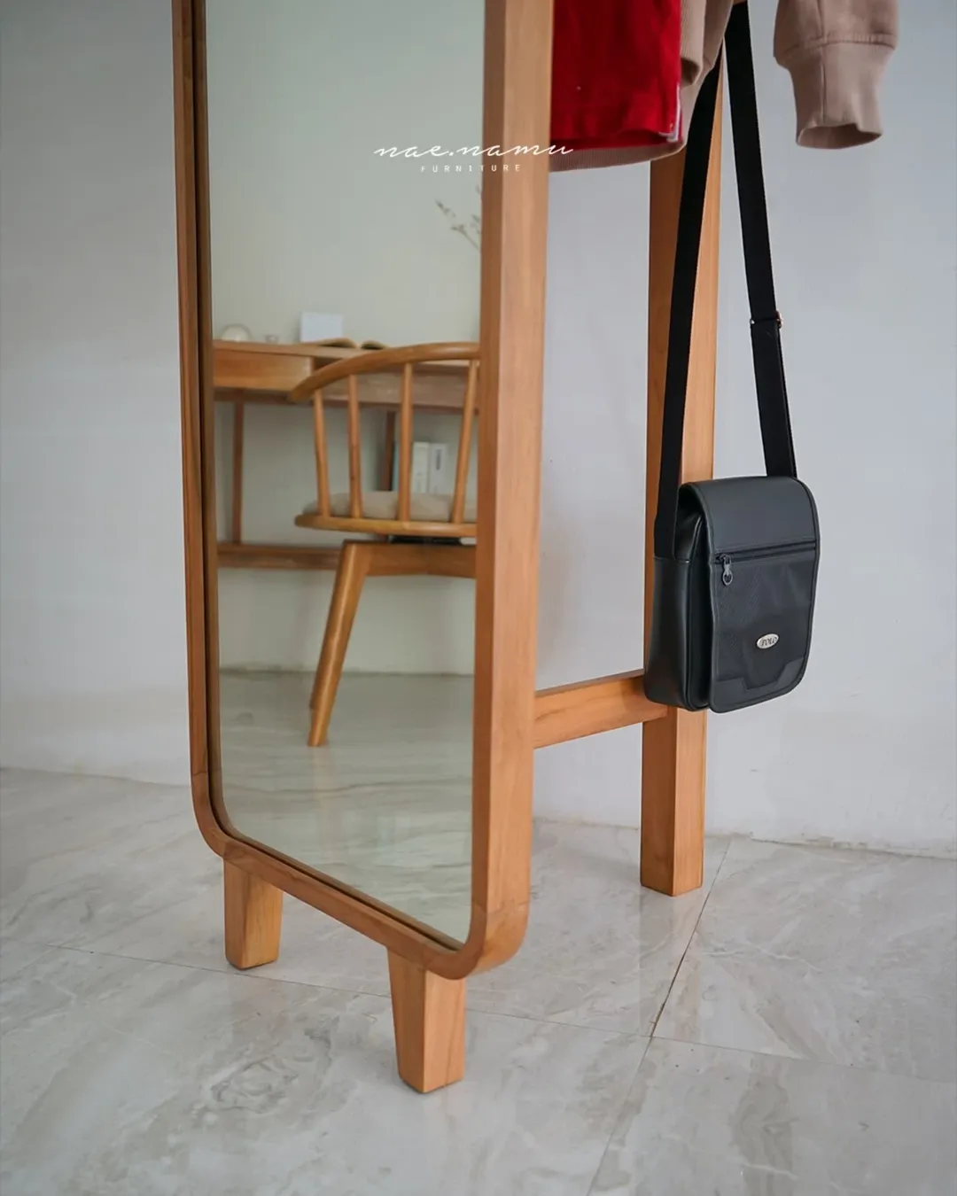 Standing Mirror Hanger Rack - Image 6