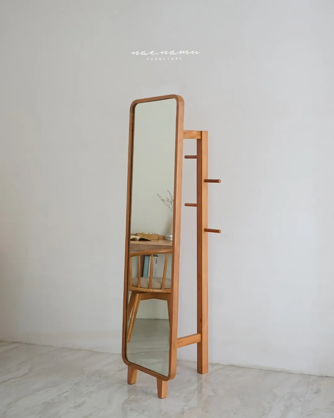 Standing Mirror Hanger Rack - Image 2