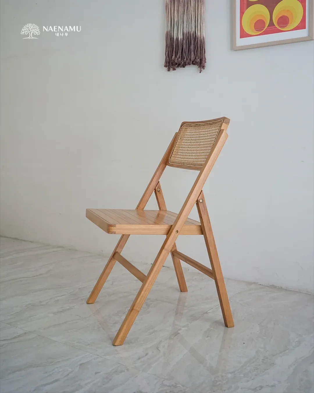 Rattan Folding Chair - Image 3