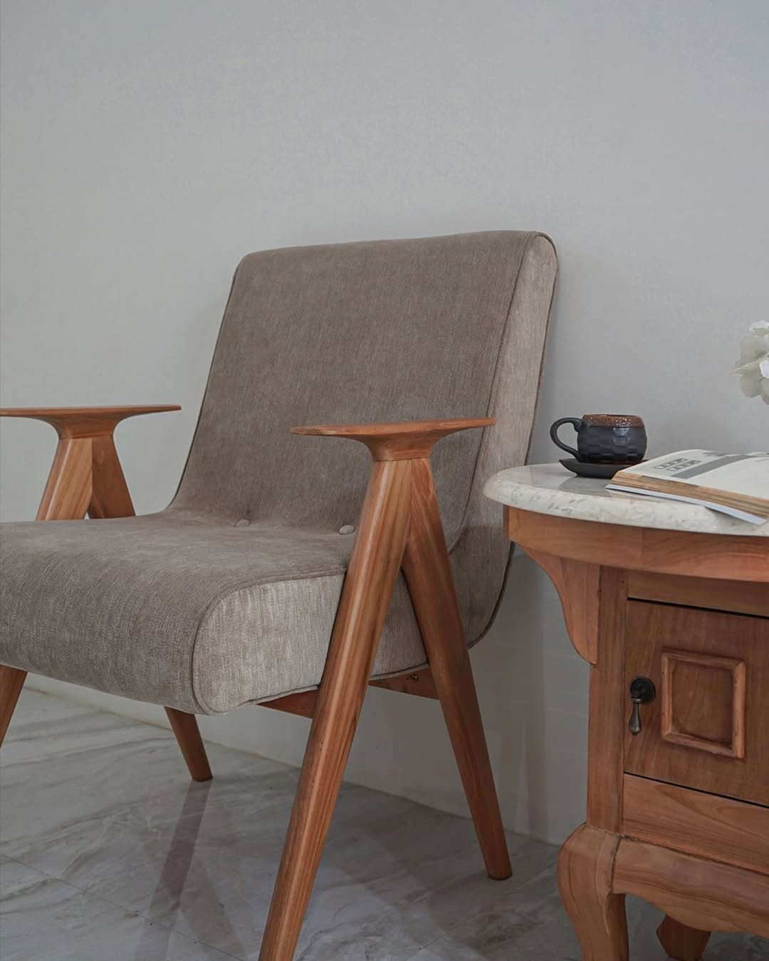 Sora Chair - Image 3