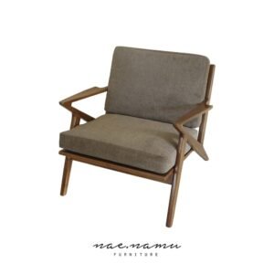 Z Arm Chair